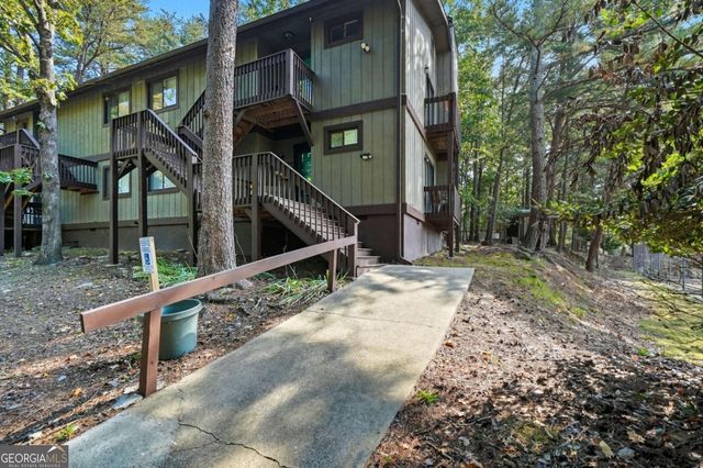 2402 Fairway Oaks, Waleska, GA 30183