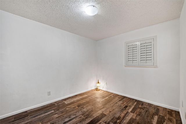 3131 Southwest Freeway A12, Houston, TX 77098