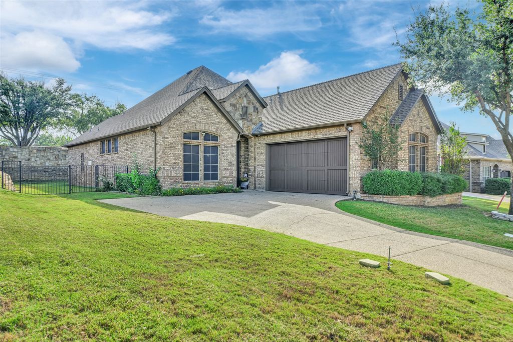 5801 Mira Lago Lane, Arlington, TX 76017 — photo 2