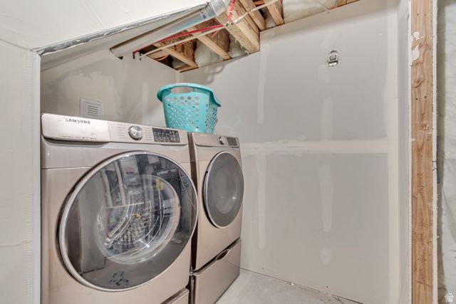 15485 S STEEL LAKES WAY, Bluffdale, UT 84065