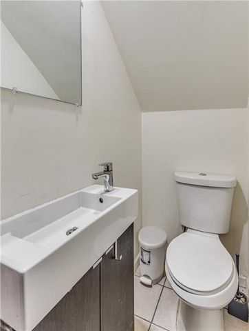 2237 Wightman, Squirrel Hill, PA 15217