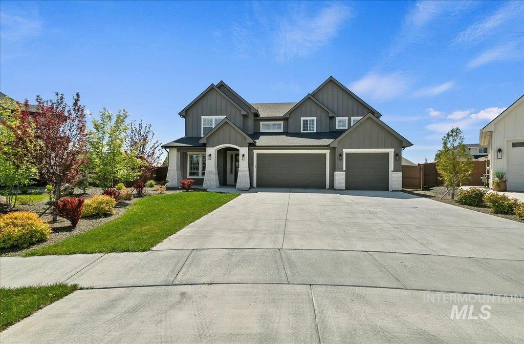 5899 W Pulaski Street, Eagle, ID 83616