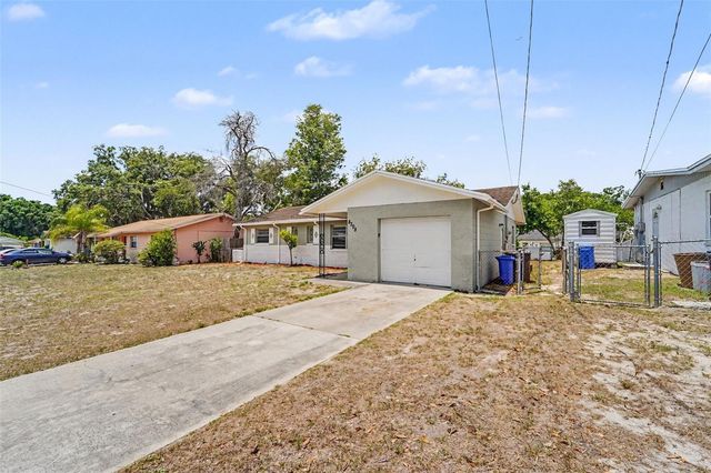 8308 OLEANDER LANE, Tampa, FL 33637