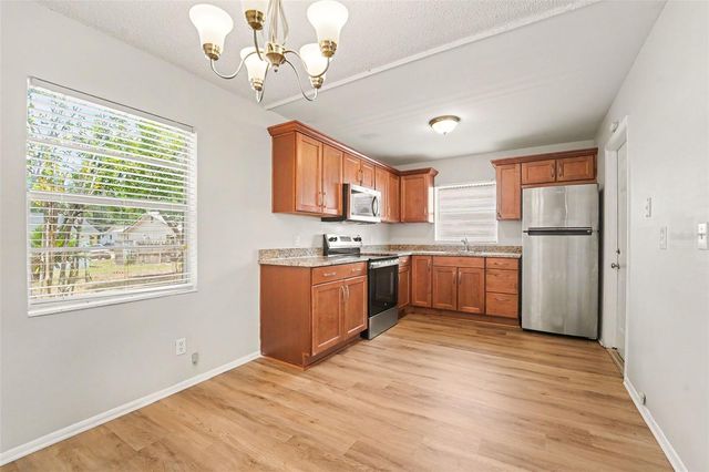 8308 OLEANDER LANE, Tampa, FL 33637