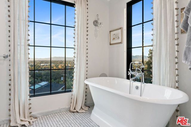 3764 Berry Drive, Studio City (los Angeles), CA 91604