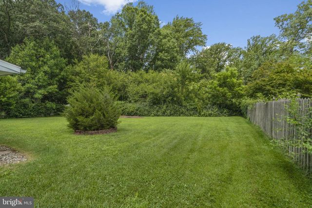 89 TWIN PONDS DR, Sewell, NJ 08080