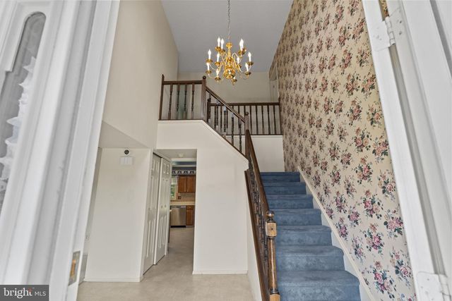 89 TWIN PONDS DR, Sewell, NJ 08080