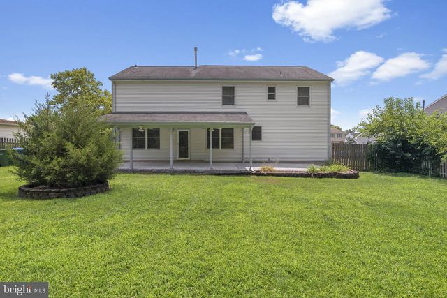 89 TWIN PONDS DR, Sewell, NJ 08080