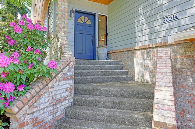 27614 84th Drive NW, Stanwood, WA 98292