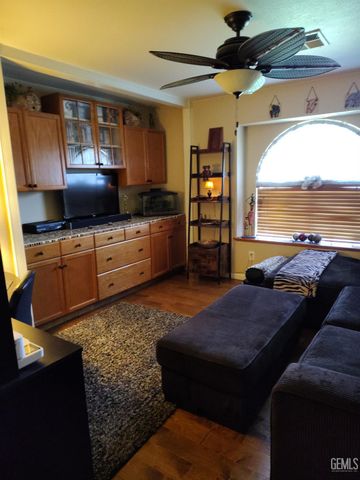 14306 Westdale Drive, Bakersfield, CA 93314