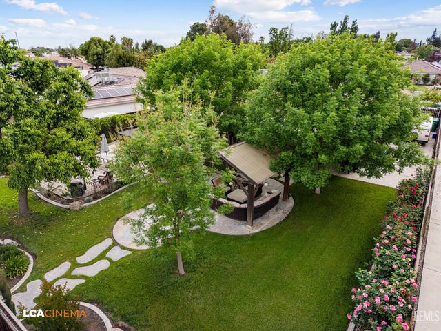 14306 Westdale Drive, Bakersfield, CA 93314