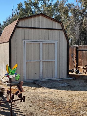 14306 Westdale Drive, Bakersfield, CA 93314