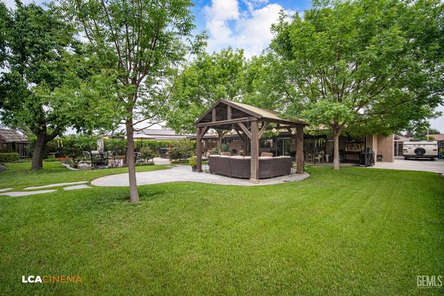 14306 Westdale Drive, Bakersfield, CA 93314