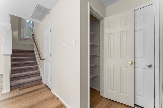 7 Verbena Bend Place, Spring, TX 77382