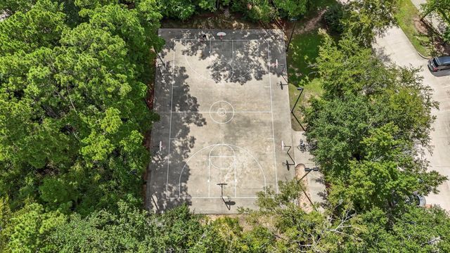 7 Verbena Bend Place, Spring, TX 77382