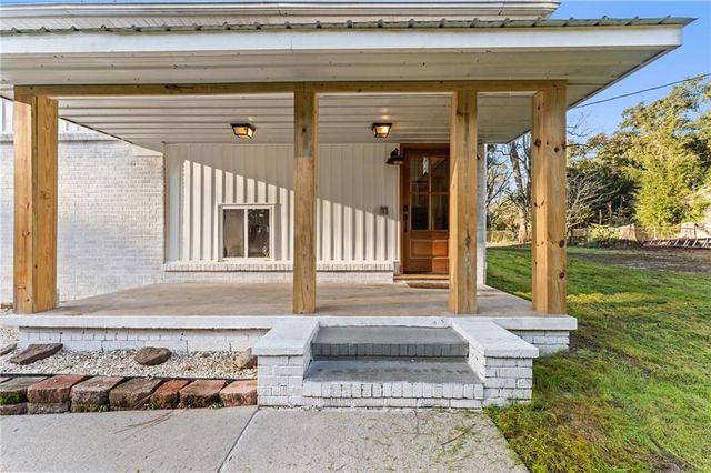 1007 Cleveland Road, Saraland, AL 36571