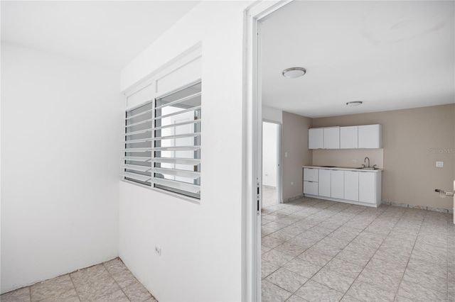 21 EDUARDO CONDE, San Juan, PR 00915