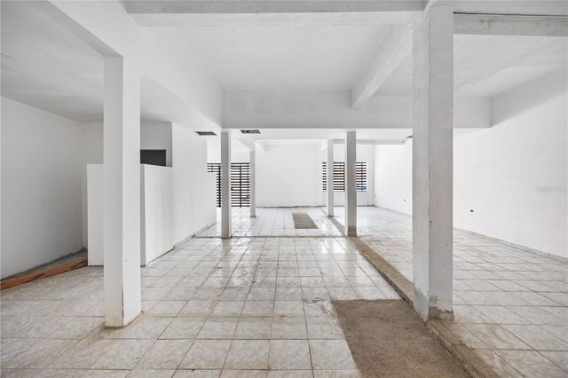 21 EDUARDO CONDE, San Juan, PR 00915