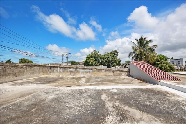 21 EDUARDO CONDE, San Juan, PR 00915