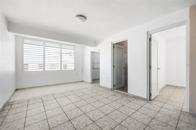 21 EDUARDO CONDE, San Juan, PR 00915