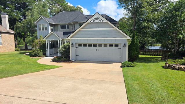 6 Masters Place Drive, Maumelle, AR 72113