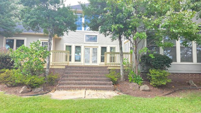 6 Masters Place Drive, Maumelle, AR 72113