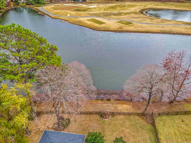 6 Masters Place Drive, Maumelle, AR 72113