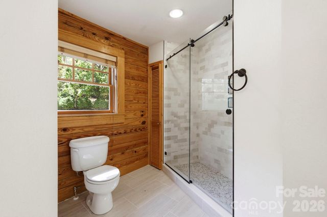 134 Raleigh Drive, Lake Lure, NC 28746