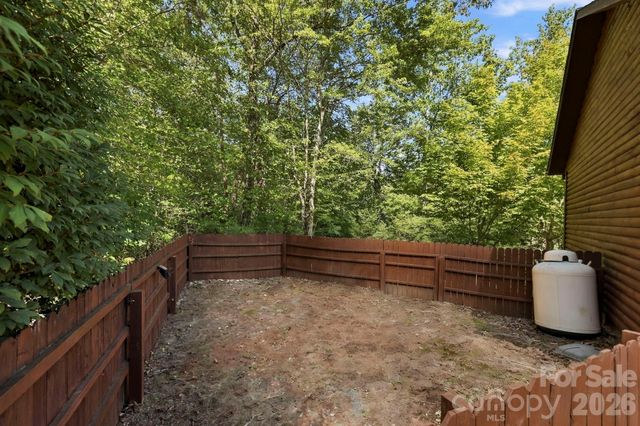 134 Raleigh Drive, Lake Lure, NC 28746