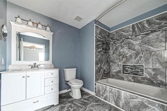 1402 51st Street, Galveston, TX 77551