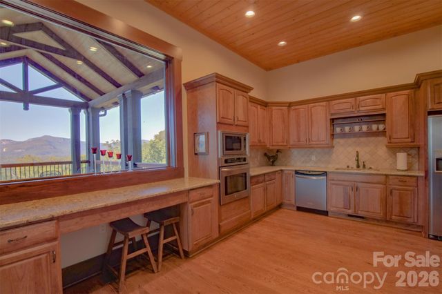 Lot 261 Rock Ledge Drive, Lake Lure, NC 28746