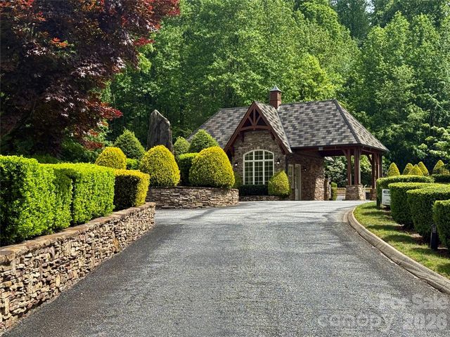 Lot 261 Rock Ledge Drive, Lake Lure, NC 28746