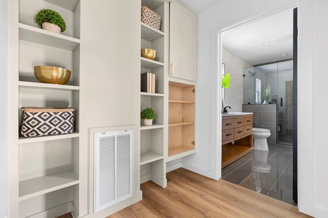6501 Thomas Springs RD, Austin, TX 78736