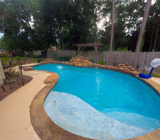 29122 Hidden Lake Court, Magnolia, TX 77354