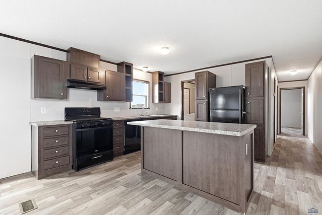 987 BENNINGTON DR, Box Elder, SD 57719