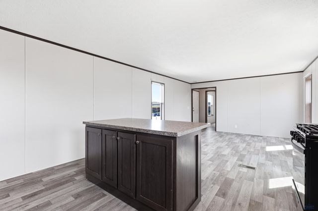 987 BENNINGTON DR, Box Elder, SD 57719