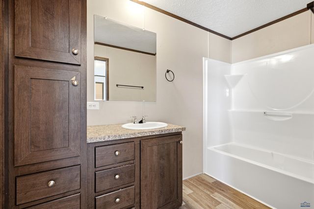 987 BENNINGTON DR, Box Elder, SD 57719