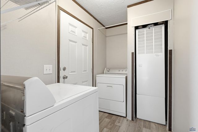 987 BENNINGTON DR, Box Elder, SD 57719