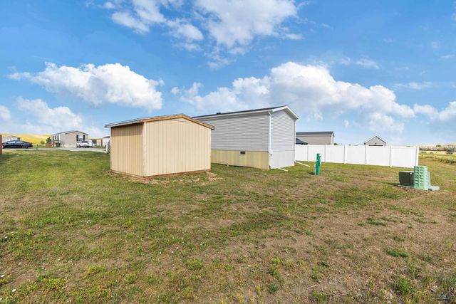 987 BENNINGTON DR, Box Elder, SD 57719