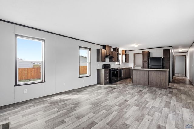 987 BENNINGTON DR, Box Elder, SD 57719