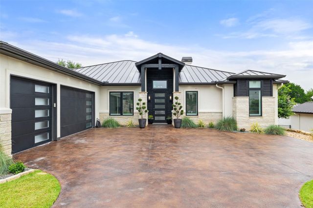 2900 Bay West BLVD, Horseshoe Bay, TX 78657