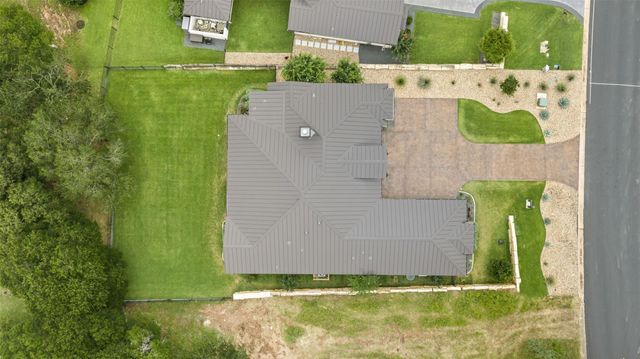 2900 Bay West BLVD, Horseshoe Bay, TX 78657
