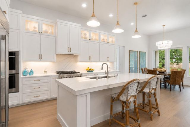 2900 Bay West BLVD, Horseshoe Bay, TX 78657