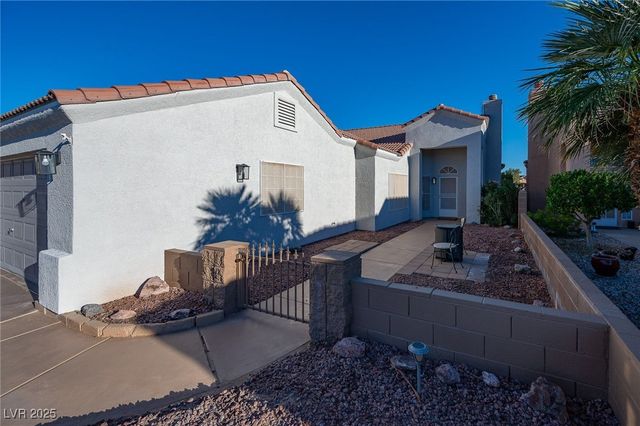 1195 Golf Club Drive, Laughlin, NV 89029