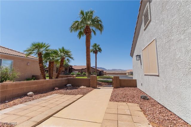 1195 Golf Club Drive, Laughlin, NV 89029