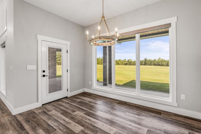442 Shaw Bridge Road, Greenbrier, AR 72058