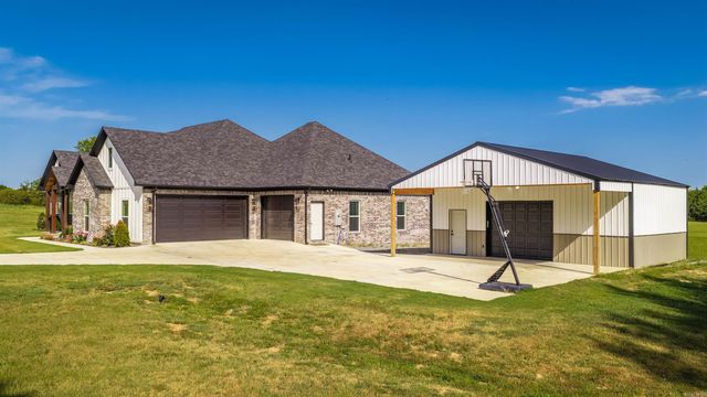 442 Shaw Bridge Road, Greenbrier, AR 72058