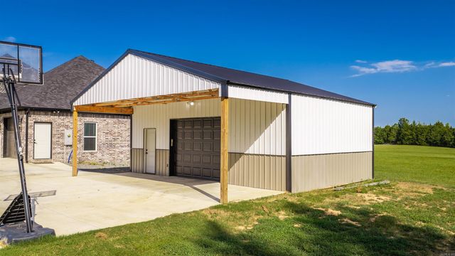 442 Shaw Bridge Road, Greenbrier, AR 72058