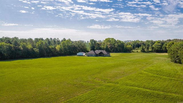 442 Shaw Bridge Road, Greenbrier, AR 72058