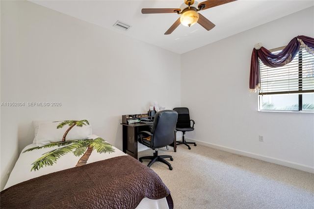 19086 SW 76th Ave, Cutler Bay, FL 33157